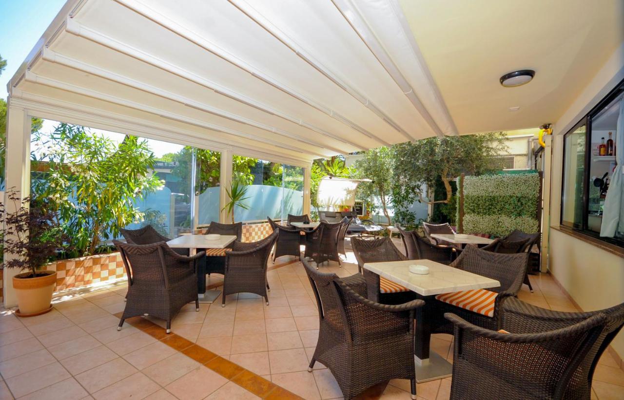 Hotel Tulipe Nazionale Riccione Exterior foto